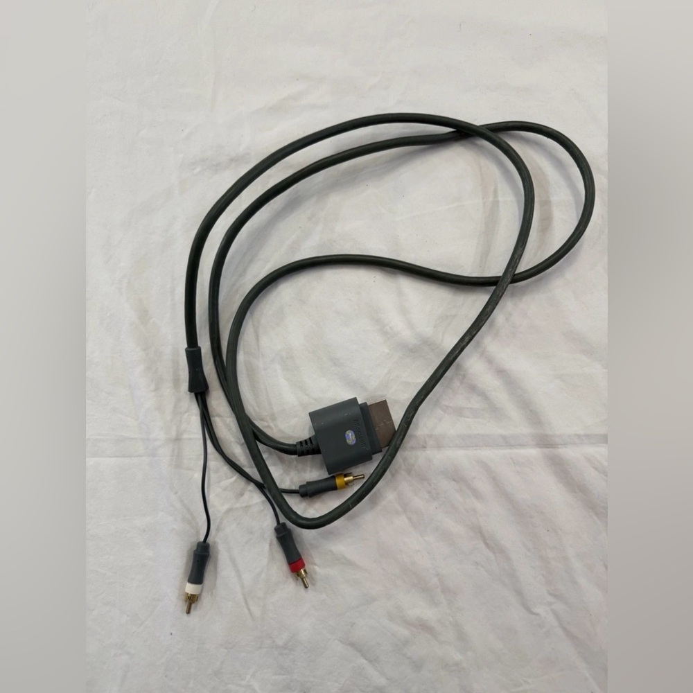 OEM Genuine Microsoft Xbox 360‎ Console Component HD AV Cable HDTV Untested